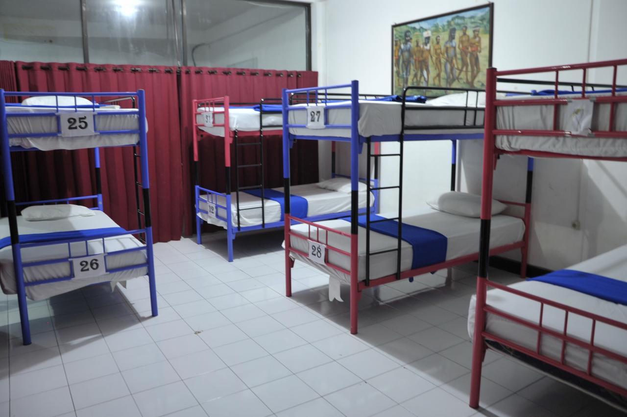 Oseania Hostel Senggigi Dış mekan fotoğraf