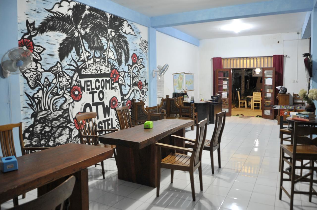 Oseania Hostel Senggigi Dış mekan fotoğraf